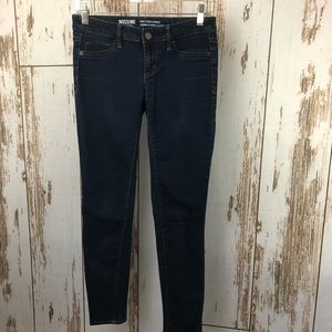 Mossimo Ankle Denim Leggings 3 Slim. In excellent condition!!